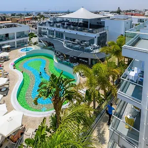 tasia-maris-oasis.hotelsatayianapa.com/